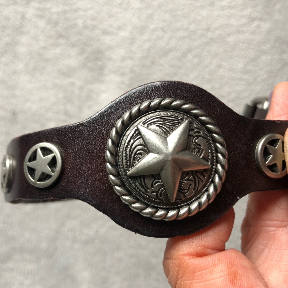 Leather star bracelet.